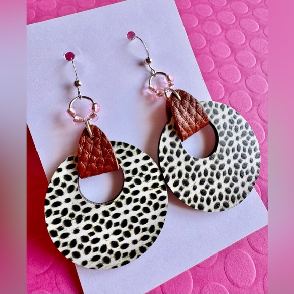 New Black & White Dots Wooden Circle w/ Leather & Beads Earrings - 2.75” - Picture 4 of 5